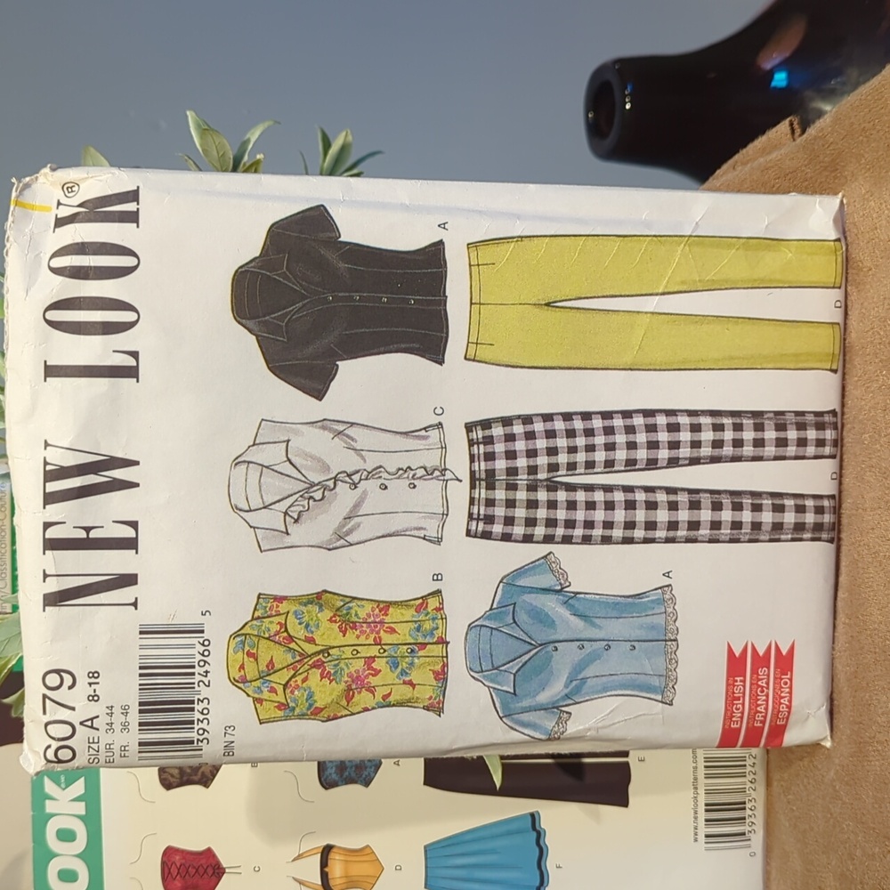 New Look pattern sewing set - Picture 2 of 6